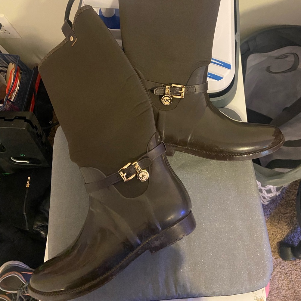 Michael Kors Brown Rain Boot Size 8.5